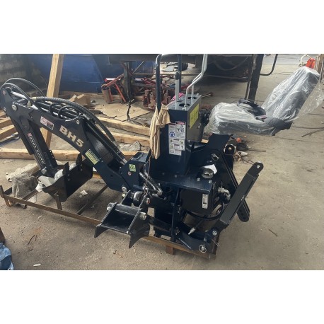 Mini backhoe tractor