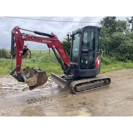 Yanmar VIO 25-4, 2014, 3200h, 3 baldes, CE (fotos em breve)