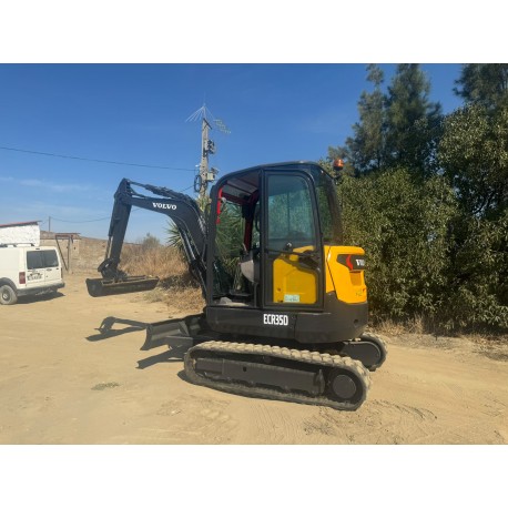 Volvo ECR35D(3.5T) - 2018 - 5100h - 2 Baldes